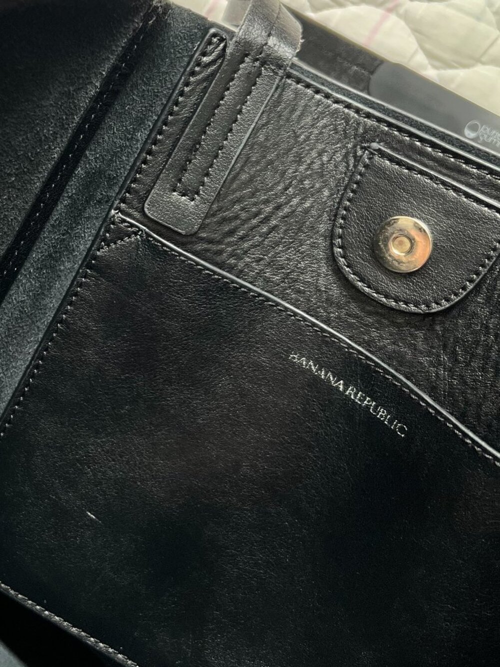 Banana Republic Leather Tote - Picture 9 of 11